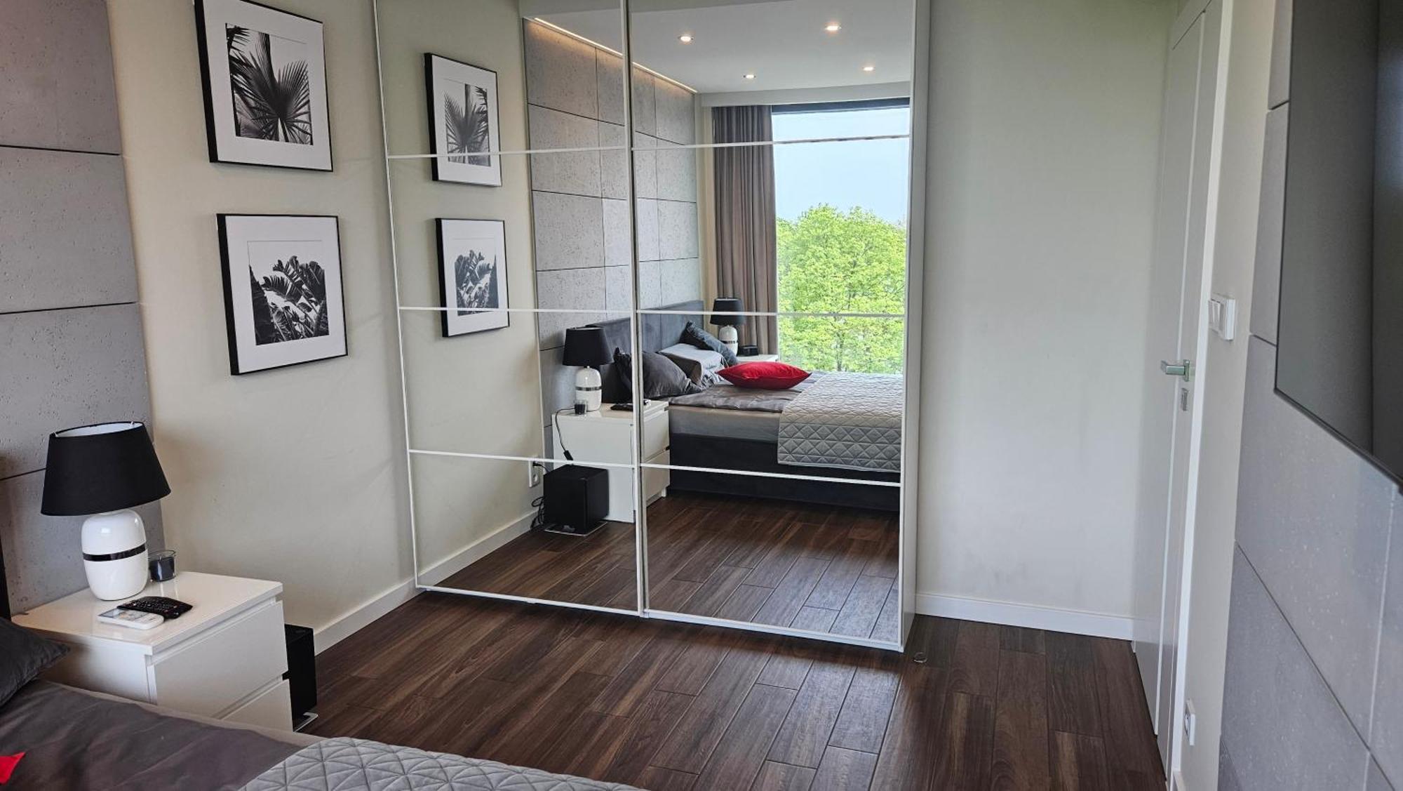 Your Apartment Unia Art Residence Lublin Extérieur photo