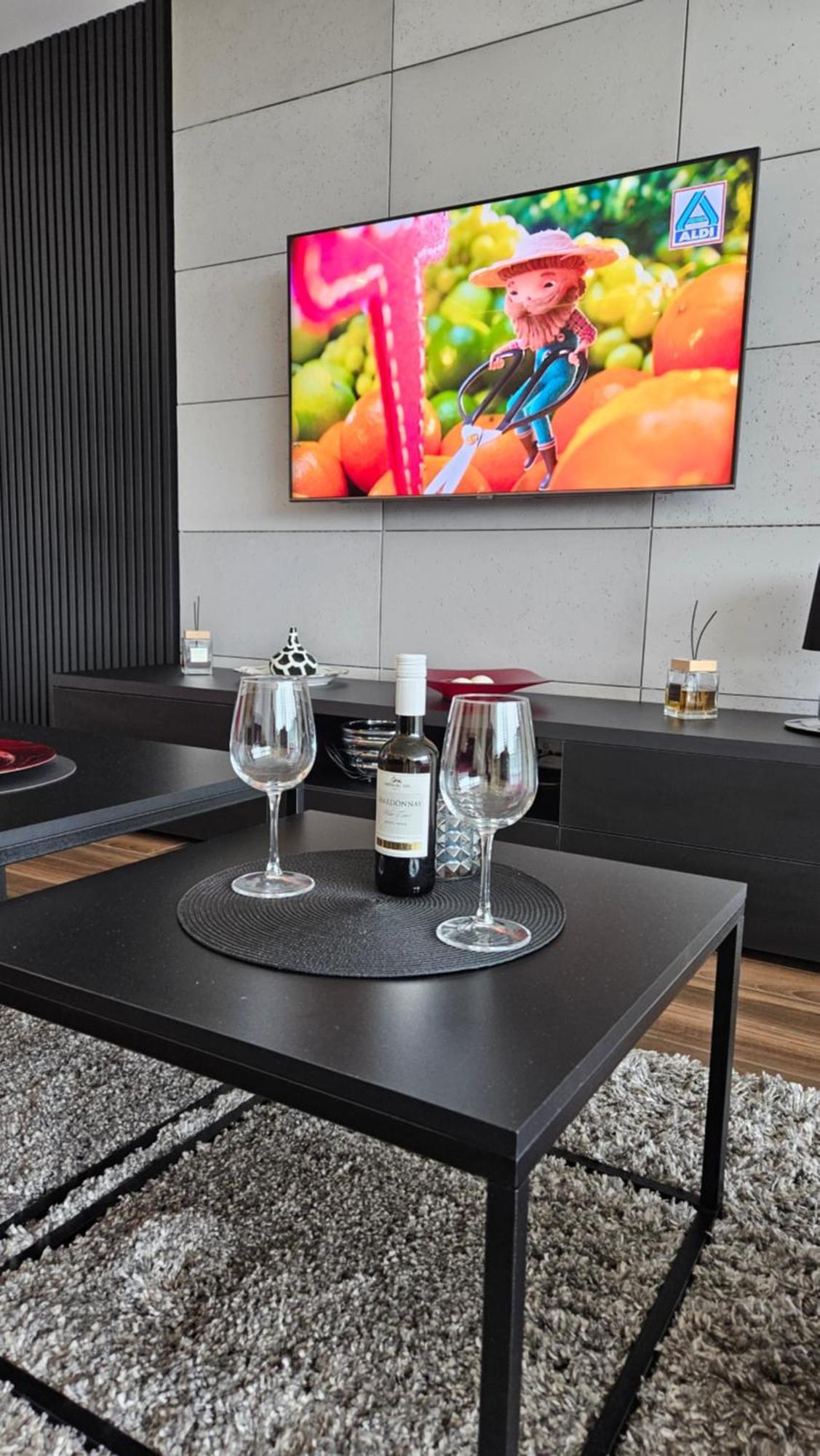 Your Apartment Unia Art Residence Lublin Extérieur photo